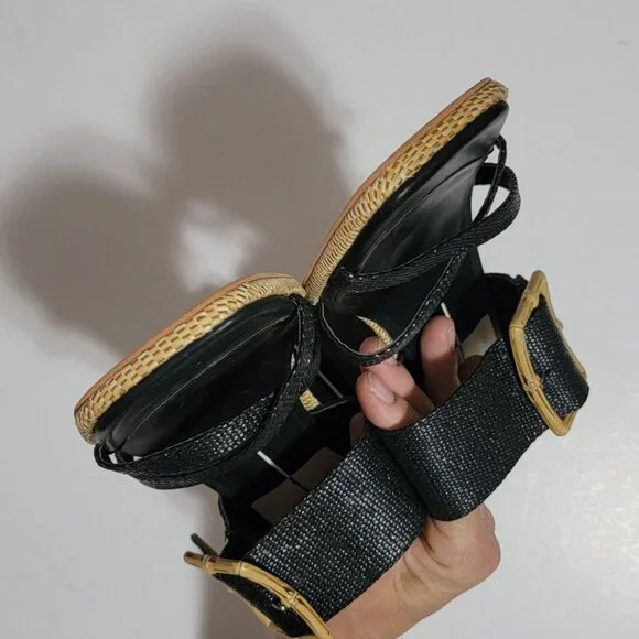 NEW Dolce Vita Onnie Sandals Womens 9 Chic Classy Retro Modern Slip On Square To - Picture 3 of 9